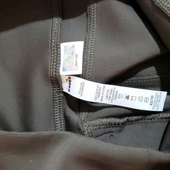 Athletic pants - Picture 6 of 6